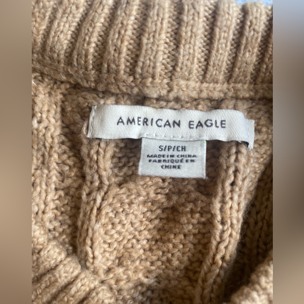 AE sweater - Picture 3 of 3